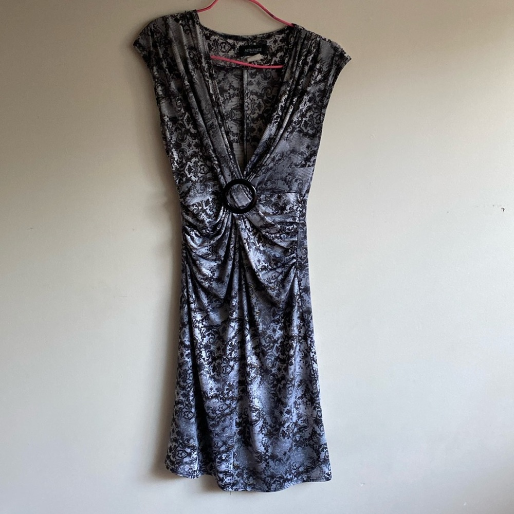Alyn Paige midi dress